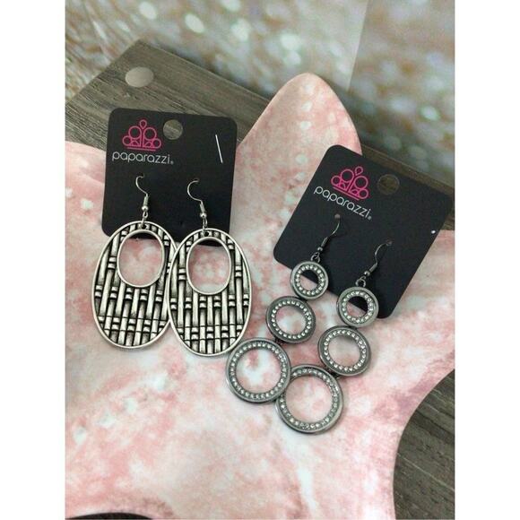 NWT 2PR Bundle Earrings Paparazzi Silver Earrings Dangle Bohemian Girl - Picture 6 of 11